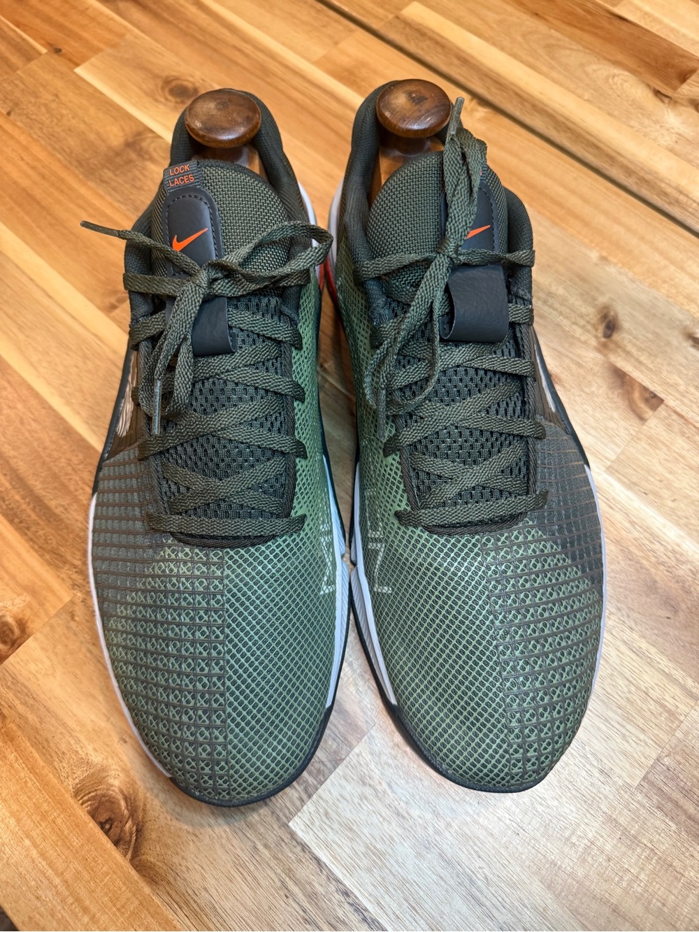Men’s Nike Metcon 7 training shoes - Picture 3 of 7